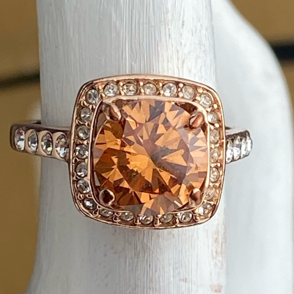 Cubic Zirc Yellow Topaz 18K Rose Gold Plated cocktail ring halo Austrian Crystal - Picture 12 of 16